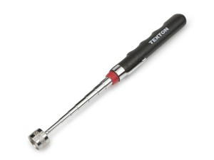 Telescoping magnetic pick up tool